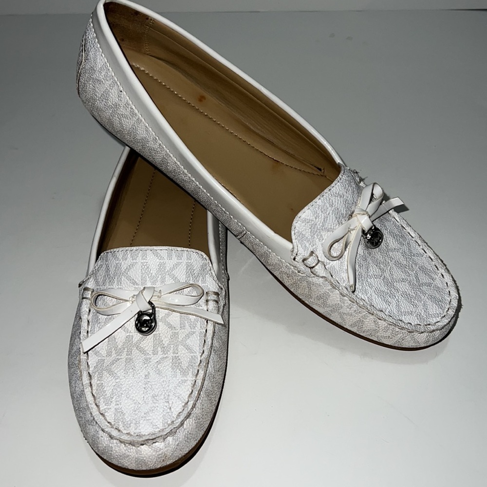 Michael Kors White Leather Loafers Size 9